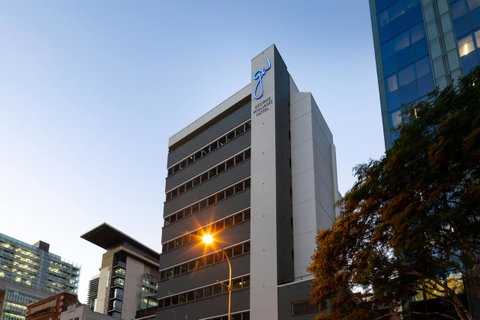 George Williams Hotel - Accommodation Melbourne 0