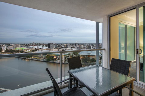 Evolution Apartments - Accommodation Melbourne 15