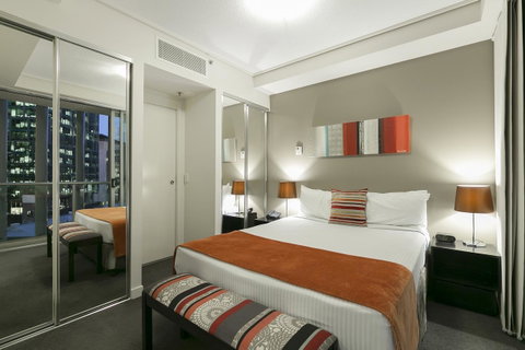 Evolution Apartments - Accommodation Melbourne 13