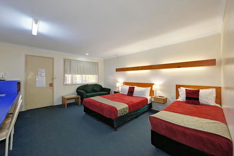 Smart Motels Bert Hinkler - Accommodation Melbourne 12