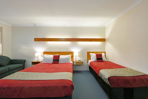 Smart Motels Bert Hinkler - Accommodation Melbourne 9