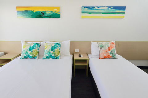 Palm Beach Hotel - Accommodation Melbourne 1
