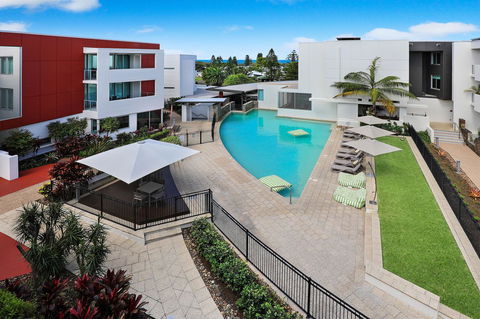 Element On Coolum Beach - Melbourne 4u 6