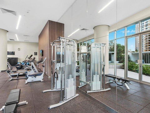H Star Residences-- Paradise Stayz - Accommodation Melbourne 23