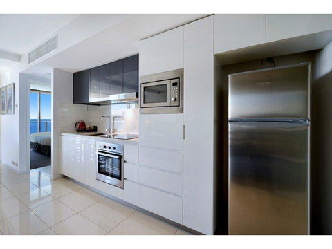 H Star Residences-- Paradise Stayz - Accommodation Melbourne 10