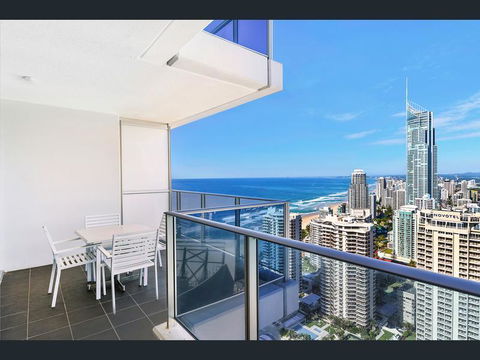 H Star Residences-- Paradise Stayz - Accommodation Melbourne 18