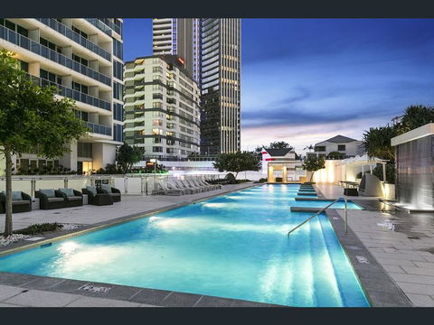 H Star Residences-- Paradise Stayz - Accommodation Melbourne 17