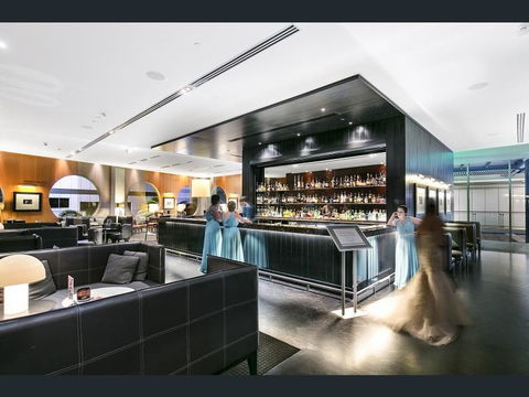 H Star Residences-- Paradise Stayz - Accommodation Melbourne 15