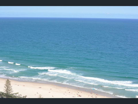 H Star Residences-- Paradise Stayz - Accommodation Melbourne 5