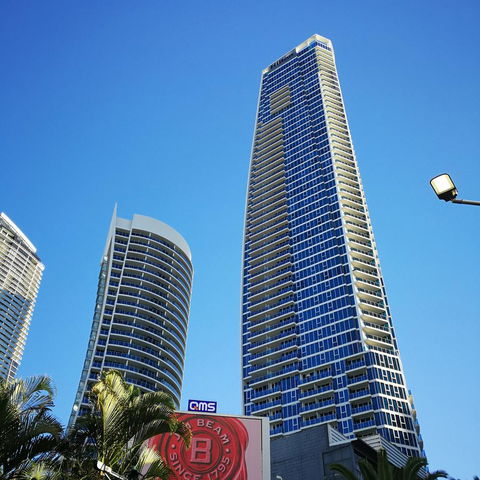 H Star Residences-- Paradise Stayz - Accommodation Melbourne 13
