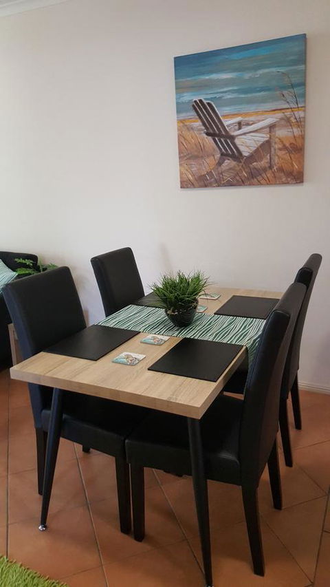Jackies Holiday Apartment - Accommodation Melbourne 18