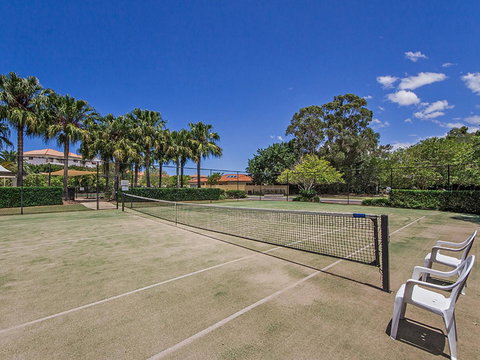 Waterfront Resort Villa With Buggy - Accommodation Melbourne 18