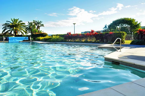 Waterfront Resort Villa With Buggy - Accommodation Melbourne 23