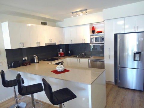 Waterfront Resort Villa With Buggy - Accommodation Melbourne 5