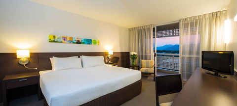Cairns Harbourside Hotel - Accommodation Melbourne 3