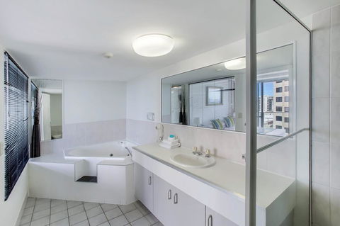 Catalina Resort - Accommodation Melbourne 7