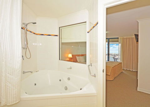Mantra Hervey Bay - Accommodation Melbourne 24