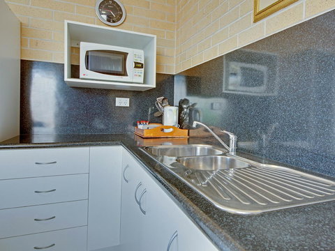 Murray Street Apartments - Accommodation Melbourne 26