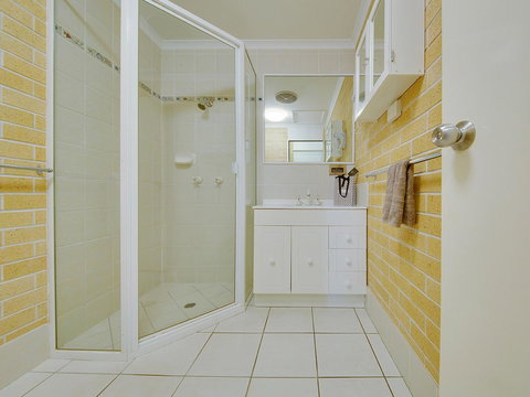 Murray Street Apartments - Accommodation Melbourne 38