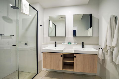 Hope Street Apartments By CLLIX - Accommodation Melbourne 18