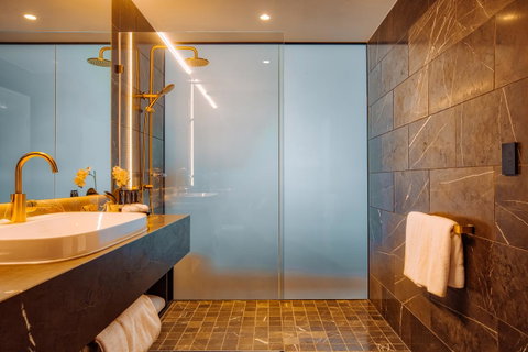 Eatons Hill Hotel - Accommodation Melbourne 20