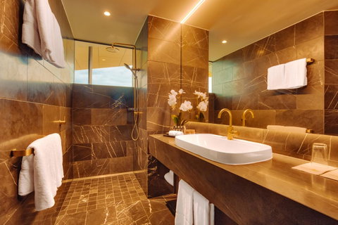 Eatons Hill Hotel - Accommodation Melbourne 11