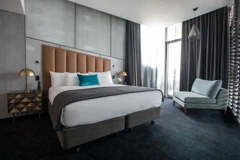 Eatons Hill Hotel - Accommodation Melbourne 30