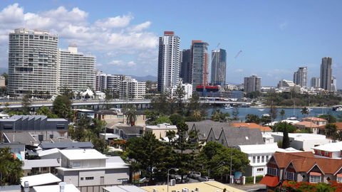The Meriton Apartments On Main Beach - Accommodation Melbourne 20