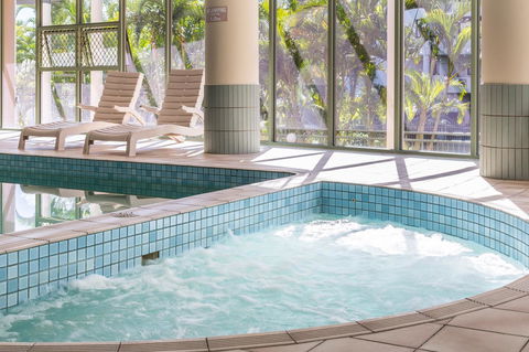 The Meriton Apartments On Main Beach - Accommodation Melbourne 32