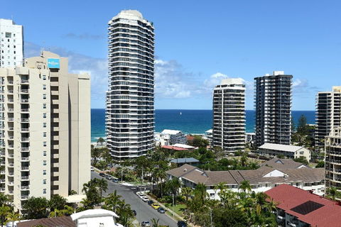 The Meriton Apartments On Main Beach - Accommodation Melbourne 27