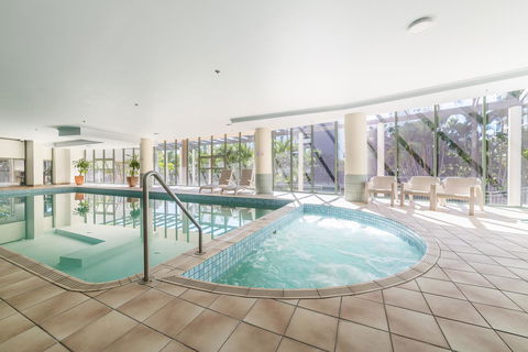 The Meriton Apartments On Main Beach - Accommodation Melbourne 33