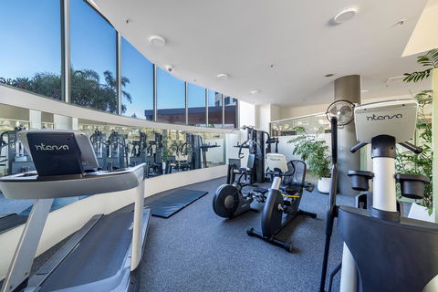 The Meriton Apartments On Main Beach - Accommodation Melbourne 30