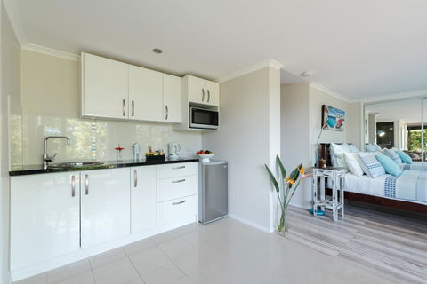 Private Guest Suite High On Currumbin Hill - Accommodation Melbourne 5