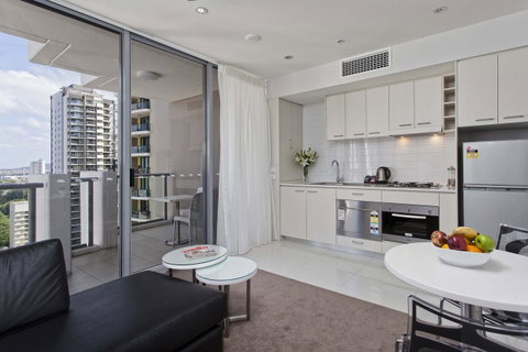 Mantra Midtown - Accommodation Melbourne 12
