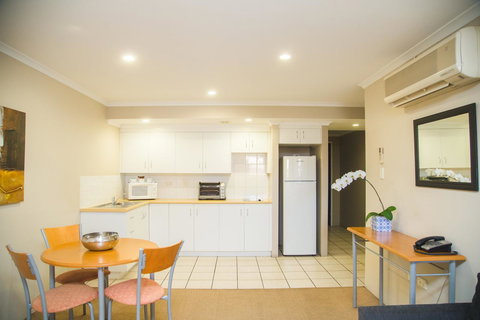 Cosmopolitan Motel & Serviced Apartments - Accommodation Melbourne 19