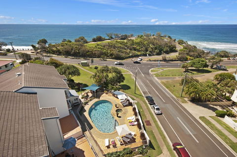 Pandanus Coolum Beach - Accommodation Melbourne 0