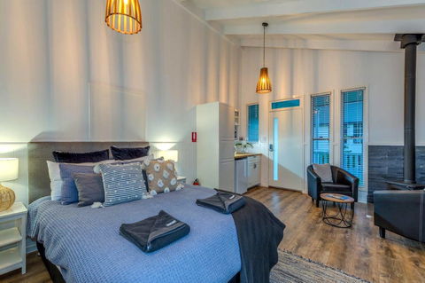 Hampton Estate Wines - Accommodation Melbourne 2