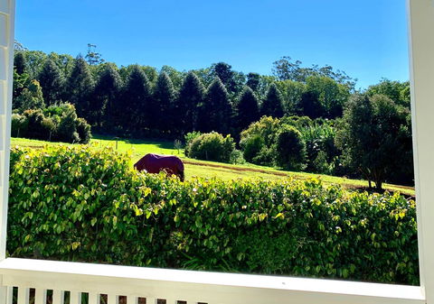 Hampton Estate Wines - Accommodation Melbourne 11
