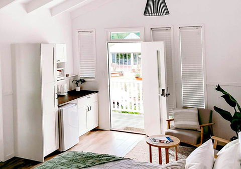 Hampton Estate Wines - Accommodation Melbourne 22