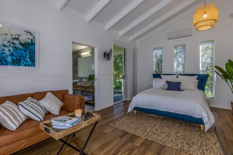 Hampton Estate Wines - Accommodation Melbourne 30