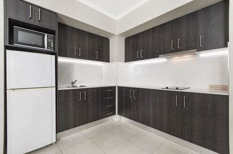 Sunshine Tower Hotel - Accommodation Melbourne 21