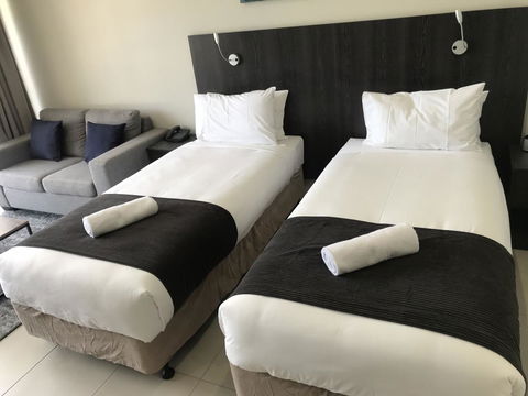 Sunshine Tower Hotel - Accommodation Melbourne 10