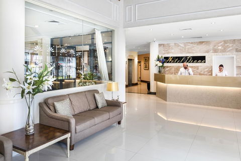 Hotel Diana - Accommodation Melbourne 5