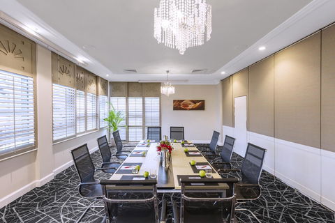 Hotel Diana - Accommodation Melbourne 14