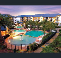 Superior Apartment in a Unique Resort - Accommodation Melbourne