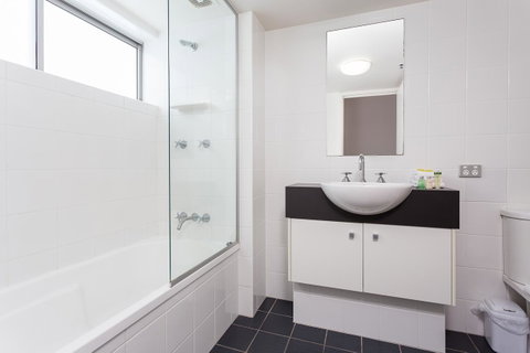 Oxygen Apartments - Accommodation Melbourne 12
