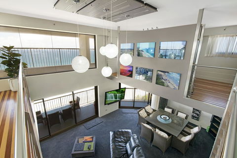 Burleigh Esplanade Apartments - Accommodation Melbourne 25