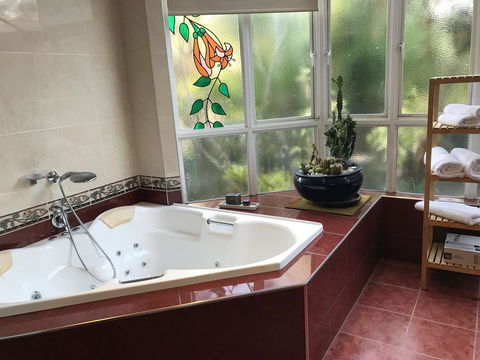 Taj On Byrnes - Private Luxury Apartment Mareeba - Accommodation Melbourne 4