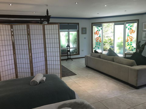 Taj On Byrnes - Private Luxury Apartment Mareeba - Accommodation Melbourne 9