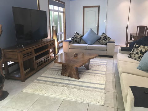 Taj On Byrnes - Private Luxury Apartment Mareeba - Accommodation Melbourne 7